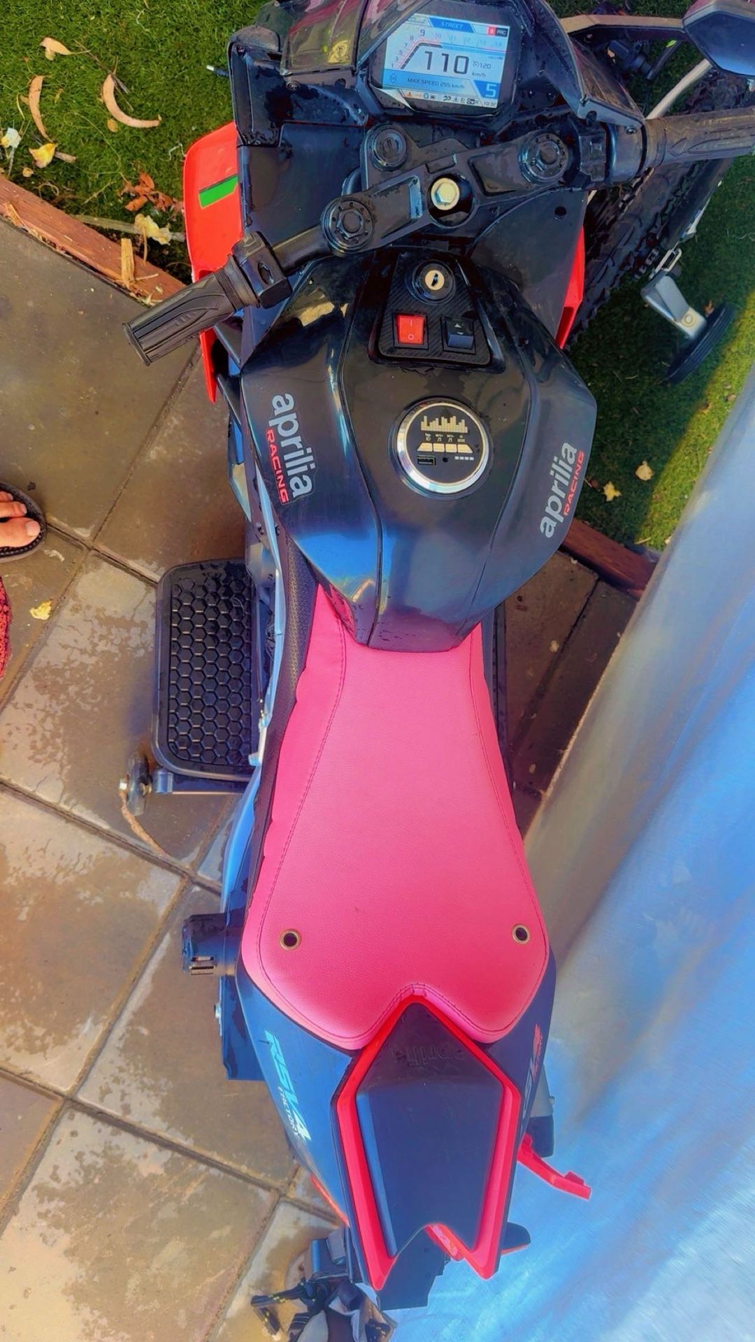 Electric Power With Charger Motorcycle And Scooter Good Condition Good Working 95$ Each