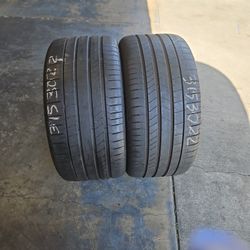 Pair 315/30/22 Pirelli PZERO 