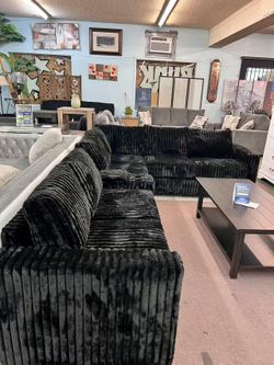 🚛Hot Deal 🚛Brand New Corduroy Sectional with Cup Holders and Chargers $999, Delivery available.