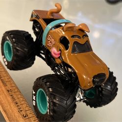 Hot Wheels Monster Jam - Scooby-Doo 1:64 Diecast Monster Truck