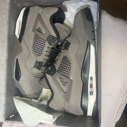 Jordan 4