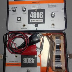 Vivex-metrotech VM480b Pipe & Cable Locator 