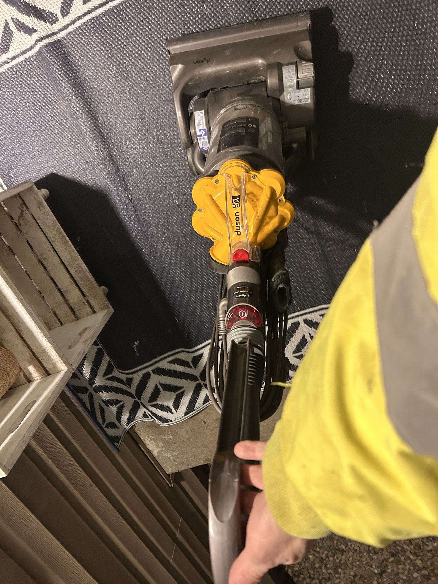 Dyson Dc33 Upright Vacuum $80