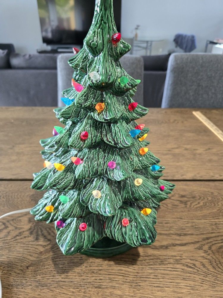 Gilcraft Christmas Tree Ceramic Mold Vintage 16"
