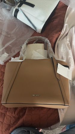 nine west purse