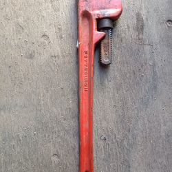Pittsburgh 24-inch steel pipe wrench