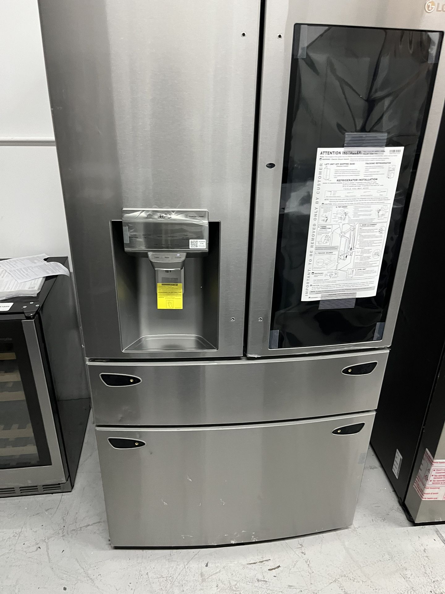 (Knock, Knock) ↪️LG Refrigerator, InstaView, Full-Convert Drawer, Craft Ice in PrintProof Stainless