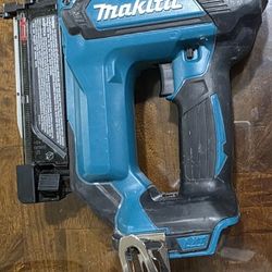 Makita Nail Gun