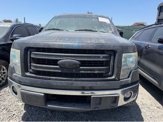 2013 Ford F150 For Parts