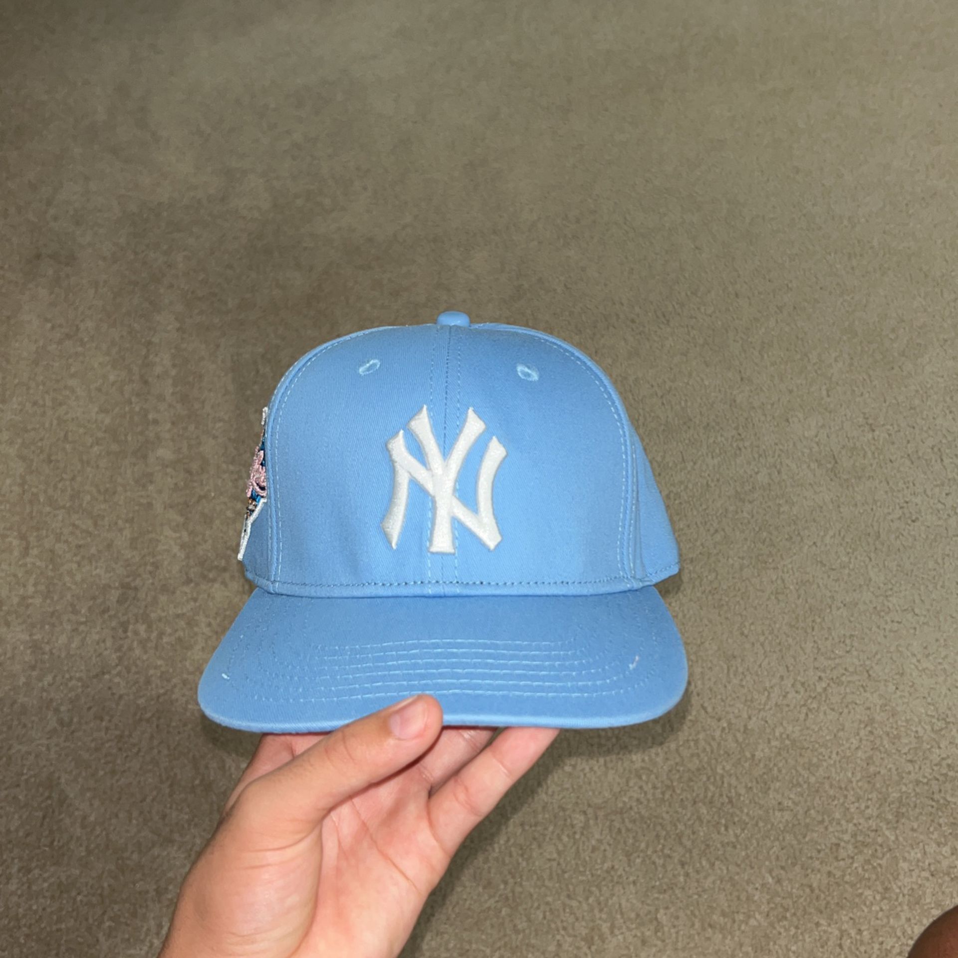 PRO Yankee Hat Cotton Candy Color SIZE: 7