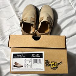 Beige Jorge II Doc Martens Size 7 Size 8