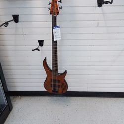 PEAVEY (Tiger) 