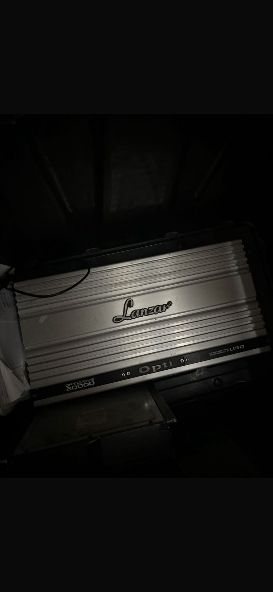 Lanzar Amp 2000 Watts