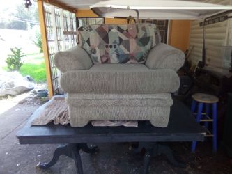 Arm chair