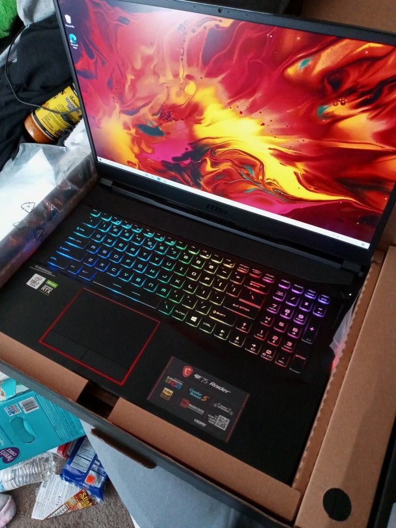  Computers & Accessories