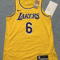 LeBron James Size 48 Large Nike Jersey 