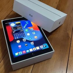 NEW APPLE IPAD 5 5TH GEN 32GB CELLULAR + WiFi + CASE + USB