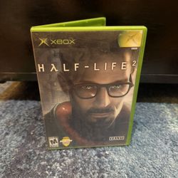 Half-Life 2 Xbox Game Cib