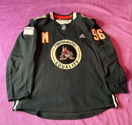 Arizona Coyotes Howler We Skate For Equality Jersey Size 56 MIC