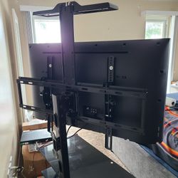 Sanyo Flat Screen TV and TV Stand
