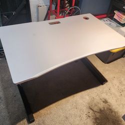 White Gaming Desk Z Legs 
