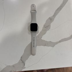 Apple Watch Series 7 