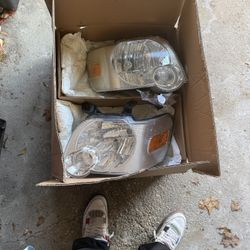 2006 - 2010 Ford Explorer OEM Headlight Housings - No Bulbs