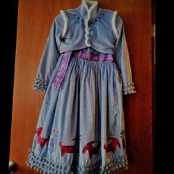 Size 9/10 Olaf's Frozen Adventure Limited Edition dress