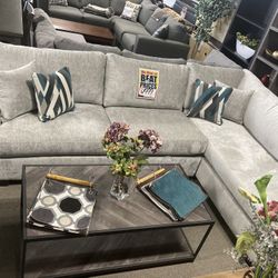 Customizable Sofa Chaise Sectional📖 $1899