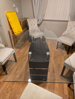 Glass Dinning table