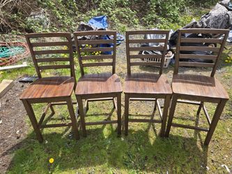4 Tall Dining Or Bar Chairs
