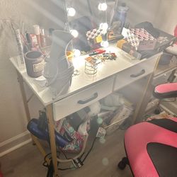 Vanity Table