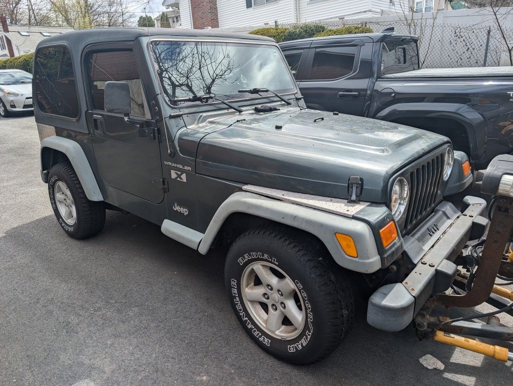 2002 Jeep Wrangler 6cyl. 5 Speed