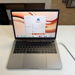 MacBook Pro 13inch Touchbar i7-16Gb Ram-512ssd