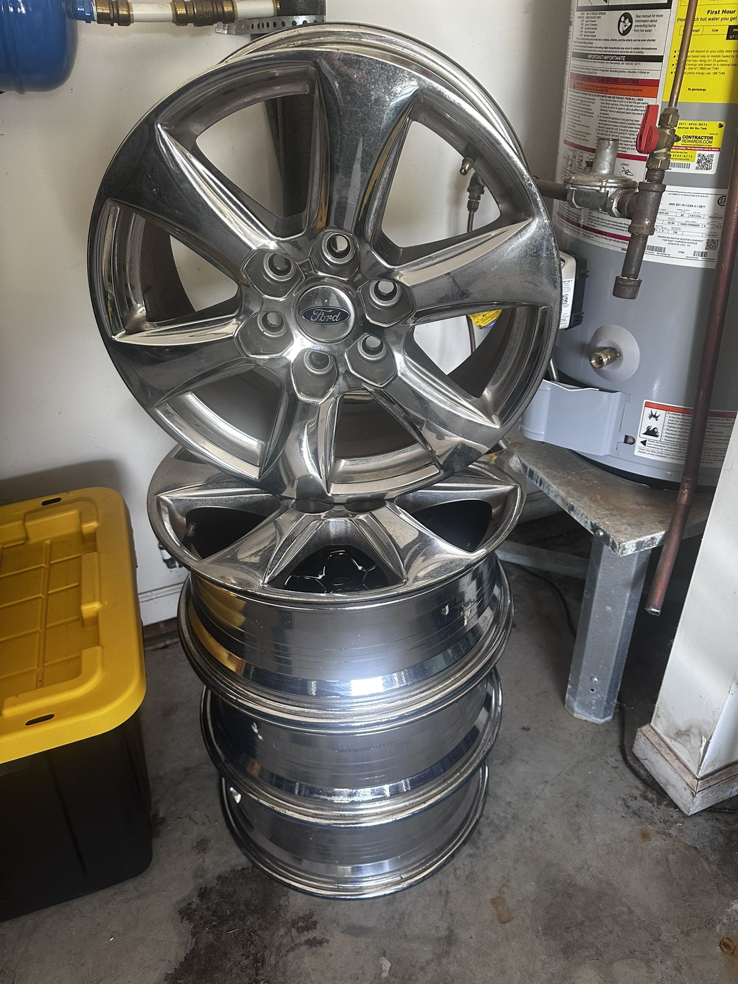 Ford F150 18in OEM Wheels