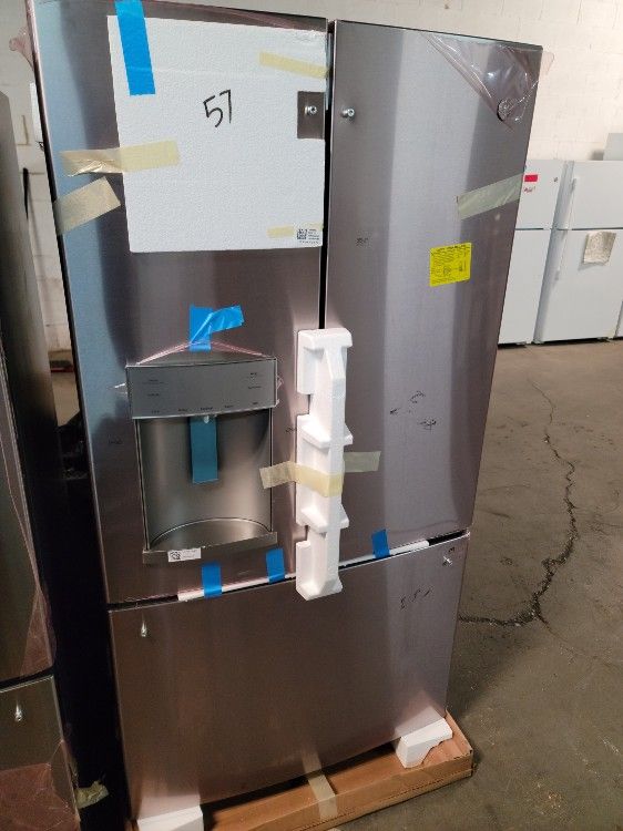 🚨 New GE - 22.1 Cu. Ft. French Door Counter-Depth Refrigerator - Stainless Steel GYE22GYNFS