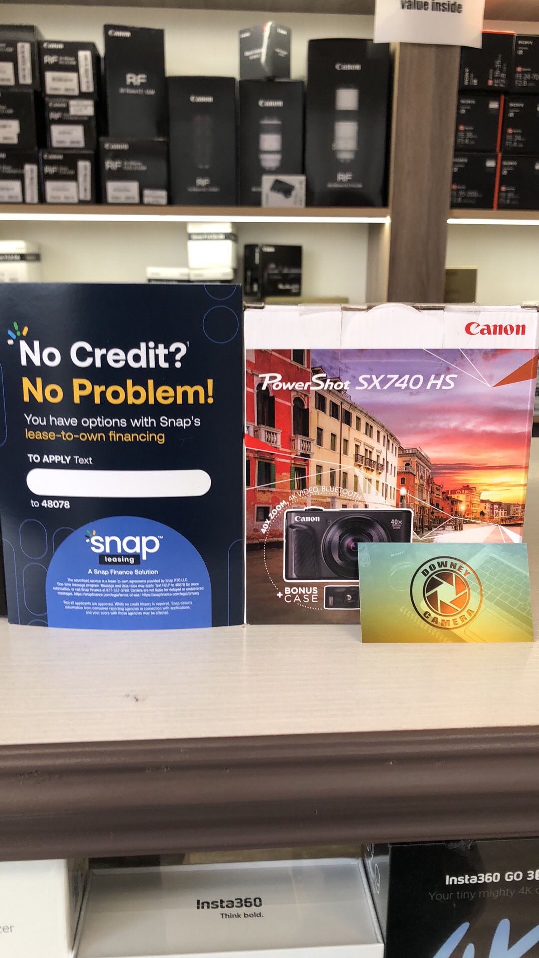 Canon Powershot SX740HS (located In Downey, Ca)