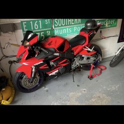 2002 Honda CBR 954RR