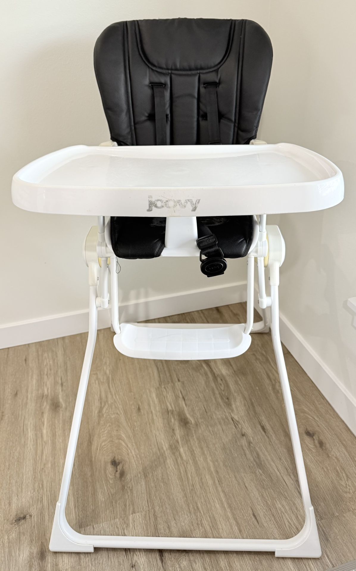 Joovy Nook Folding High Chair