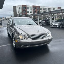 2003 Mercedes Benz C320 Clean Title 