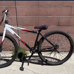 Throne Bike