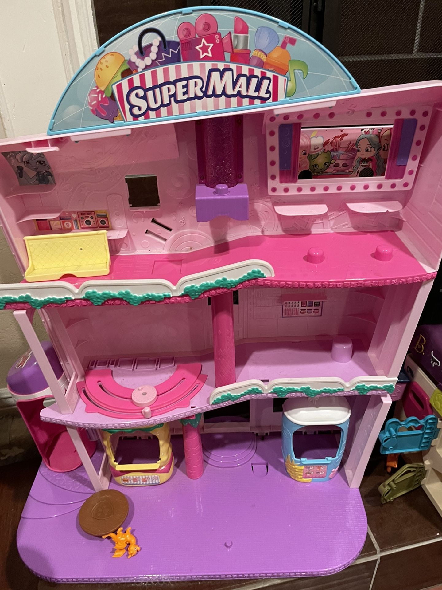 Shopkin Super Mall