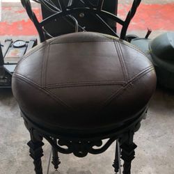 SWIVEL BAR STOOLS