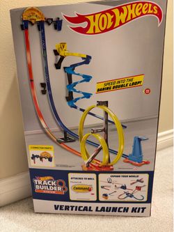 Hot Wheels Toy Car Track Builder Track Vertical Launch Kit Playset & 1:64 Scale Vehicle, 50 inches Tall with 36 Component Parts