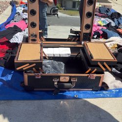 Vanity Suitcase 