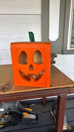 Wooden Jack-o-lantern