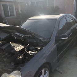 2006 C230 Partout
