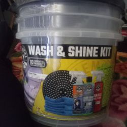 Chemical Guys Wash & Shine Kit