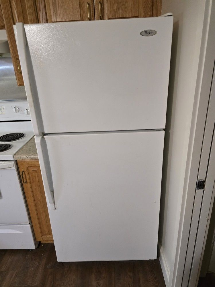 Whirlpool Refrigerator