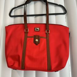 Dooney And Bourke Large Red Wayfarer Zip Tote
